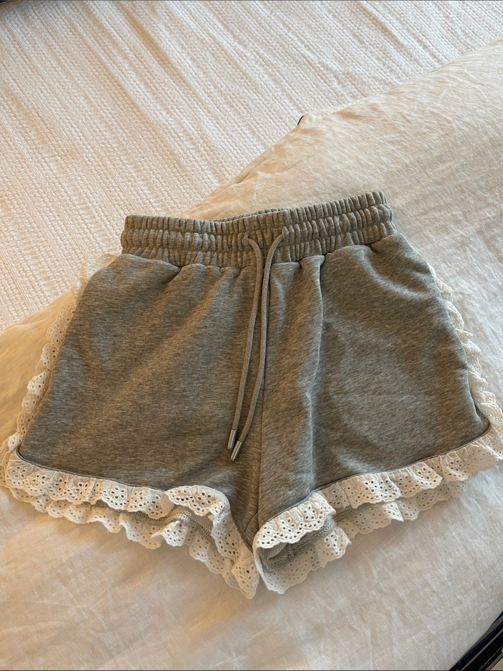 Maje Shorts with Embroidered Ruffles - Picture 6 of 8